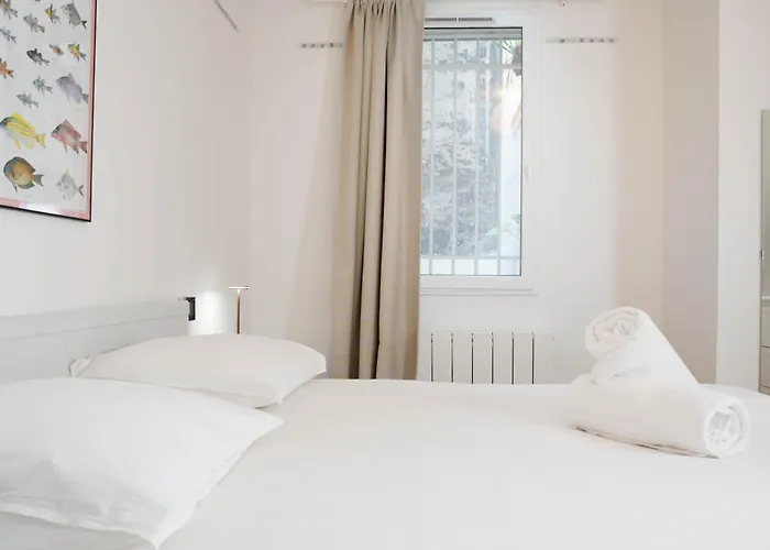 Loft Petion Dog Friendly Apartment Paris